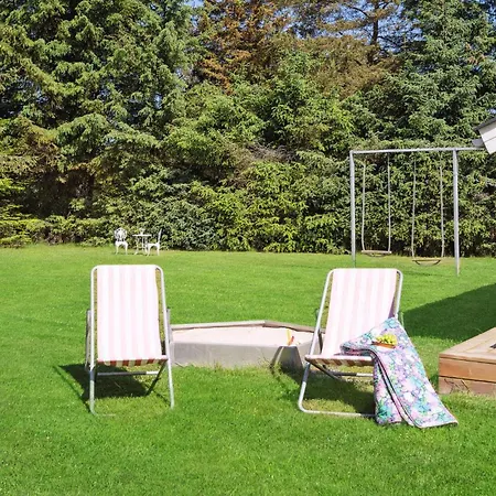 Pet Friendly In With Kitchen Holiday home *